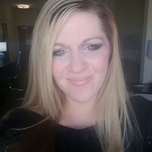 Meet your Posher, Robyn